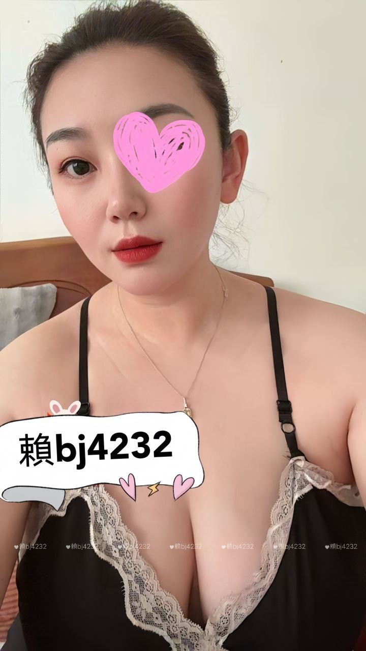 中部   35歲的爆乳單親媽媽 (2).jpg