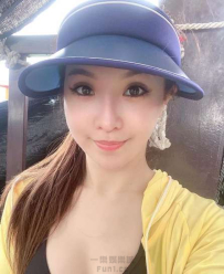 甜美嫩臉超勾魂加上身材實在太逆天了