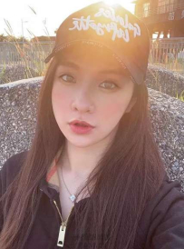 甜美嫩臉超勾魂....身材太逆天