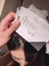 可愛小妞口交技術B棒